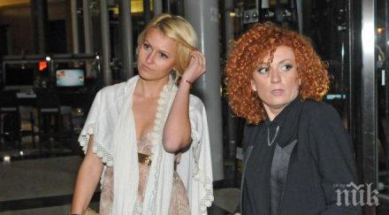 люси дяковска разтърсващо признание нито миг съм съжалявала съм лесбийка призна певицата