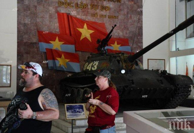 Виетнам обвини Китай, че е потопил виетнамски риболовен кораб