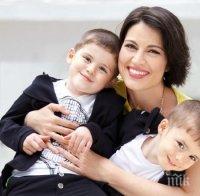 Ексклузивно! Деси Стоянова – супер майка, вижте какви правила спазва в грижите за близнаците си