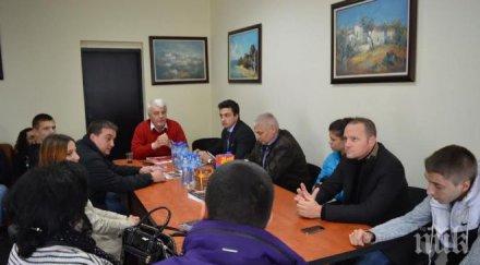 момчил неков подкрепи антон георгиев кандидатите бсп плевен