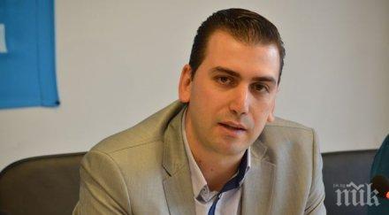 съпредседателят народен съюз драгомир стефанов доста години политиците държавата упражняват един основен спорт краденето