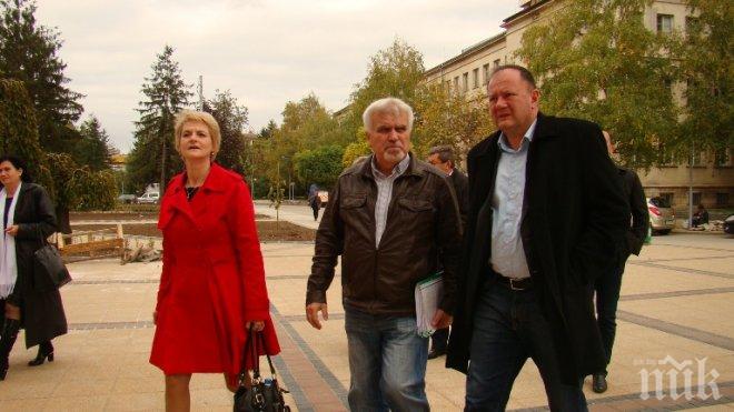 Михаил Миков: Подкрепяме Денчо Бояджиев, за да продължи развитието на Разград
