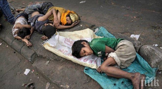 Зверство! Изнасилиха две 5-годишни момиченца в индийската столица Делхи
