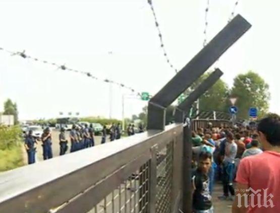 Словенската армия ще посреща бежанците