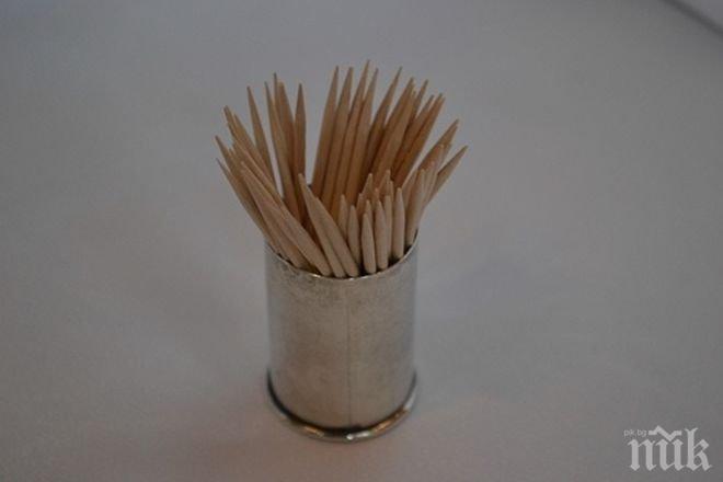 Уникално! Мъж живял 2 години с клечка за зъби в сърцето