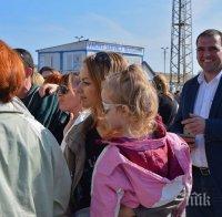 ПЪРВО в ПИК! Кандидатът на Радан за Варна се хили на конкурс за рибена чорбица! Колегите му не го допускат до водката! 