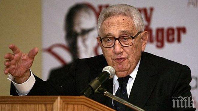 Хенри Кисинджър: Път за изход от сгромолясването на Близкия изток