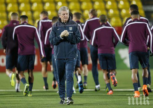 Изнудват английски национал заради порно клип