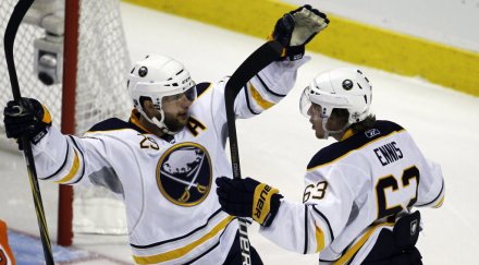 бъфало отнесе филаделфия старта нхл