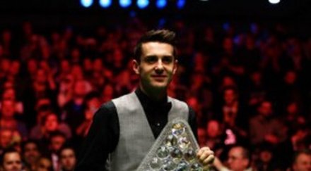 марк селби окупира мастърс върха трети път