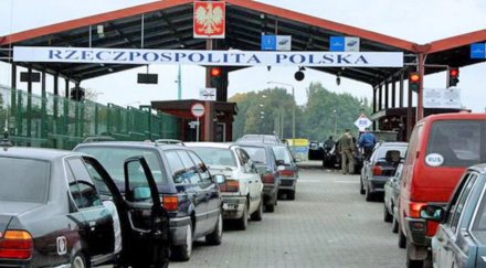 поляци зареждат бензин калининград било евтино