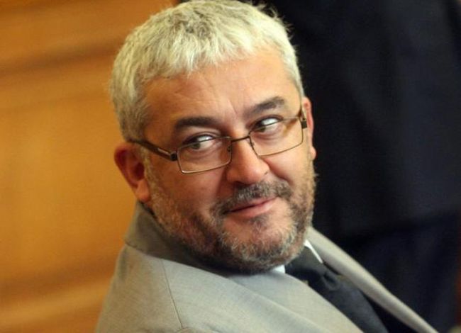 Депутат от РЗС предложи безплатна защита на Октай Енимехмедов