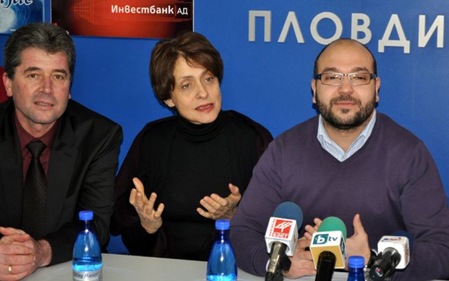  Ще има опасно заиграване с национализма, смятат сините