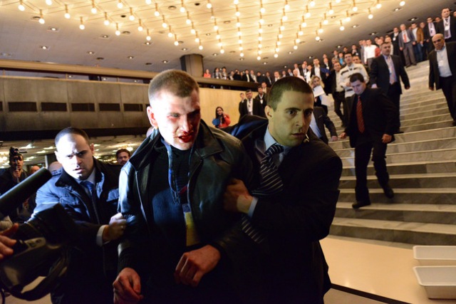 Енимехмедов работил за наркодилъра Христо Ширев и шмъркал кокаин