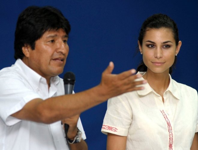 Мис Боливия се кандидатира за губернатор