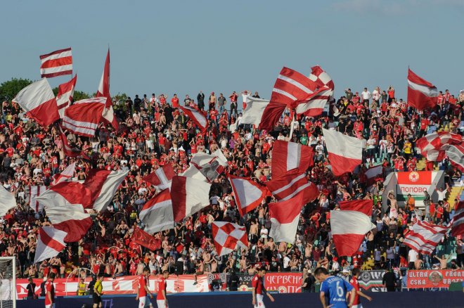 Информатори топят агитките на ЦСКА и Левски за въргала в Борисовата градина