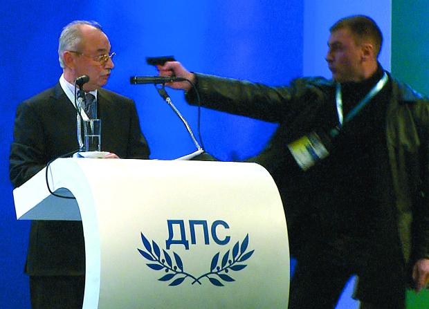 Разследват НСО за бавна реакция при атентата