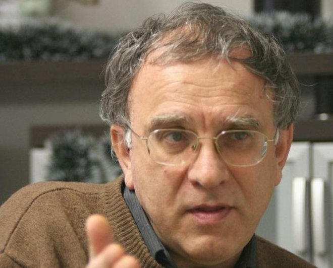 Цветозар Томов: Рано е за политически коментари на акта срещу Доган