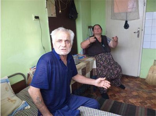 Чичото на нападателя: Какви са тия гардове дето оставиха да пребият момчето ми?!!!