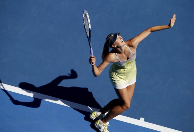 Шарапова няма спирка, прегази и Флипкенс