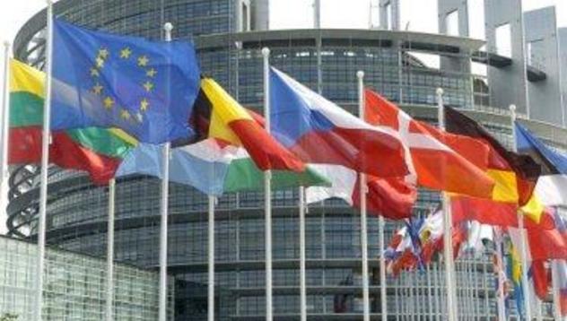 Евросъюзът да върне България в правия път, призова евродепутат