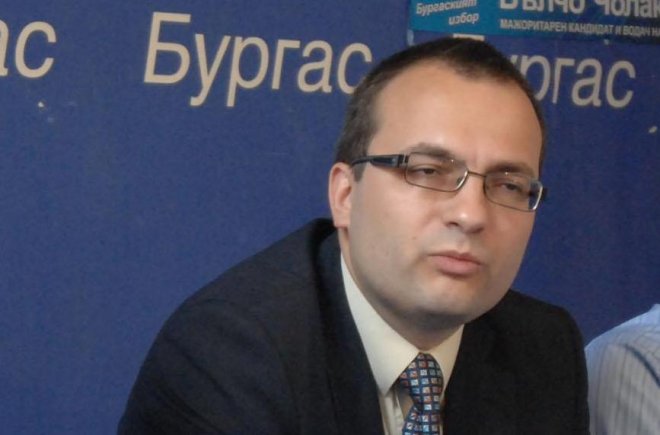 Mартин Димитров: Доган си тръгна, за да има коалиция между ДПС и ГЕРБ