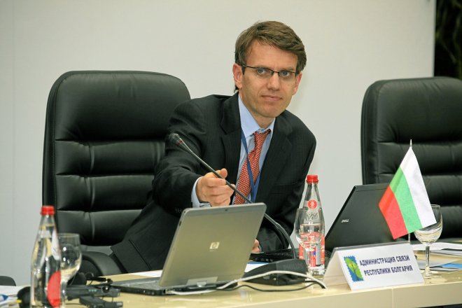 Ако атентатът беше шоу, Доган щеше да получи торта в лицето