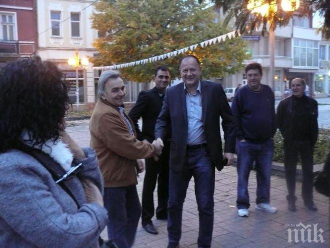 Миков: Крещящо е отсъствието на държавата в Северозападна България