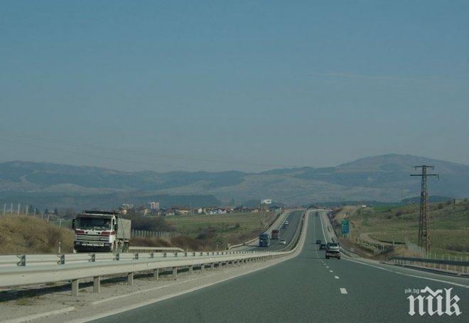 Верижна катастрофа на Е-79: Удариха отзад колата на зам.-председателя на ОИК-Благоевград