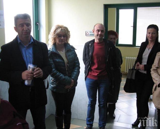 Николай Зайчев лично поздрави лекарите в Пещера с техния професионален празник