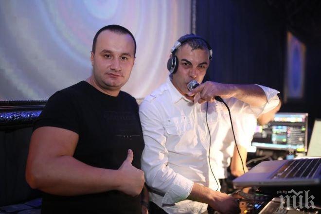 Много танци, красиви момичета и незабравимо шоу с Теди Джорджо в Клуб 33