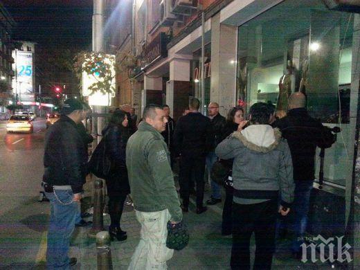 Нов сигнал на „Атака” срещу клекшопа на „Раковски”! „Икономическа полиция” проверява магазина