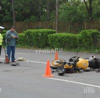 Катастрофа в Шумен! Мотоциклетист се натресе в кола
