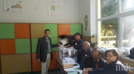 росен манев гласувах плачковци никога повече остава заден план