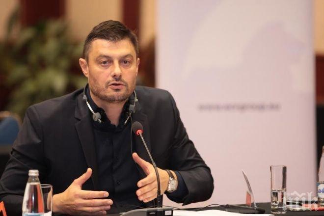 Бареков с горещи разкрития от Брюксел: Пращат ни 100 000 имигранти, България е пред невиждана хуманитарна катастрофа