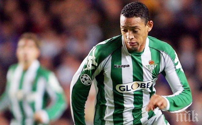 Барселона си набеляза бразилски ветеран