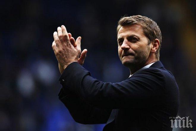 Астън Вила изхвърли Тим Шърууд