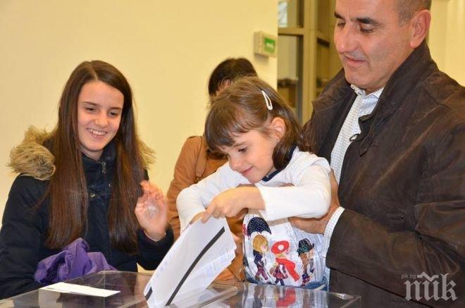 Цветанов: Гласувах, за да продължат видимите резултати в София и България (снимки)