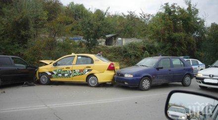 първи снимки катастрофата бул цар освободител смирненски варна