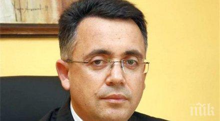 площад освобождение кърджали полунощ хоро байраци авто шествие града