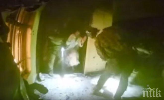 Разтърсващо видео показва освобождаването на 70 заложници от Ислямска държава! Хората тичат уплашени пред погледа на американски военни