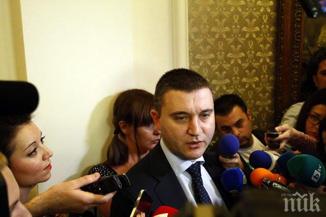 Министър Горанов: Консултациите по проектобюджета за 2016 година продължават до окончателното им гласуване от НС
