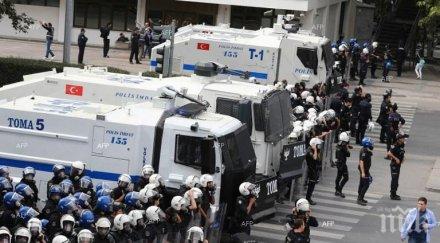 турската полиция влезе офисите две телевизии