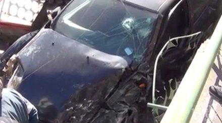 пик фиат паркира вход къща стопанинът можа прибере