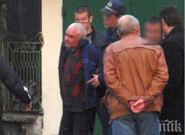 Пратиха в Психото жестокия убиец от Долно Езерово