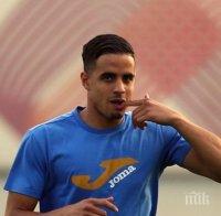 Защитник хвърли в паника 