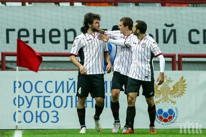 Шефовете на Амкар се разплатиха с футболистите