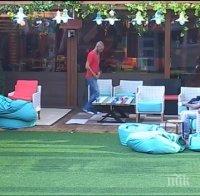 Само в ПИК! Гъмов приютява Джино за празниците