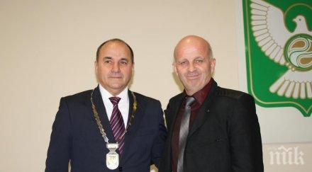 клетва кметът николай тонев новия общински съвет гълъбово