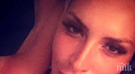 първо пик черната златка щракна спалнята снимка